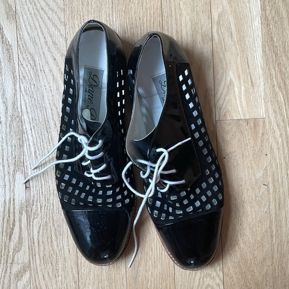 Vintage patent leather cut out loafers - Picture 2 of 4